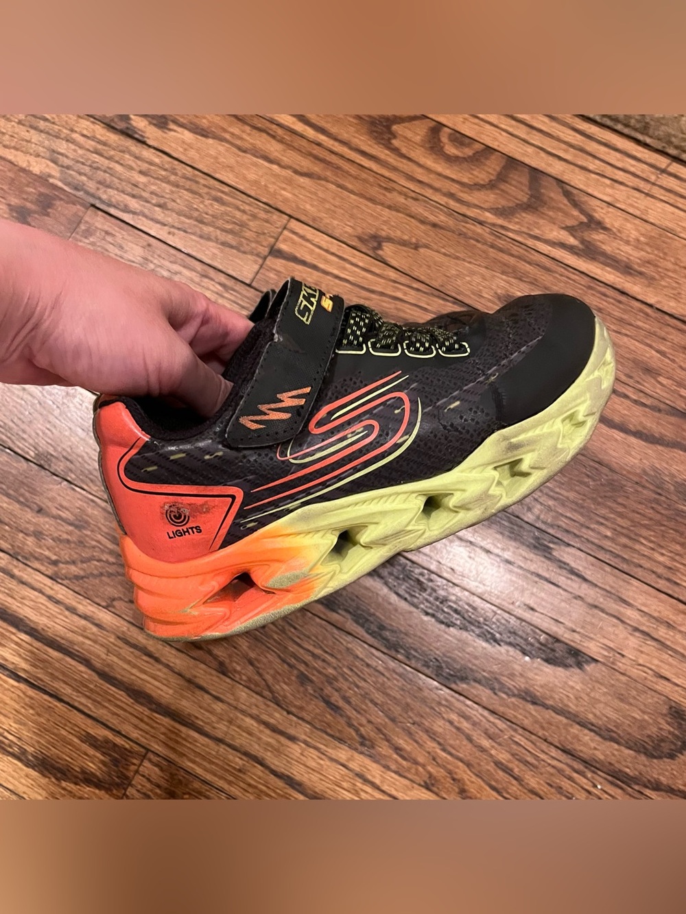 Skechers